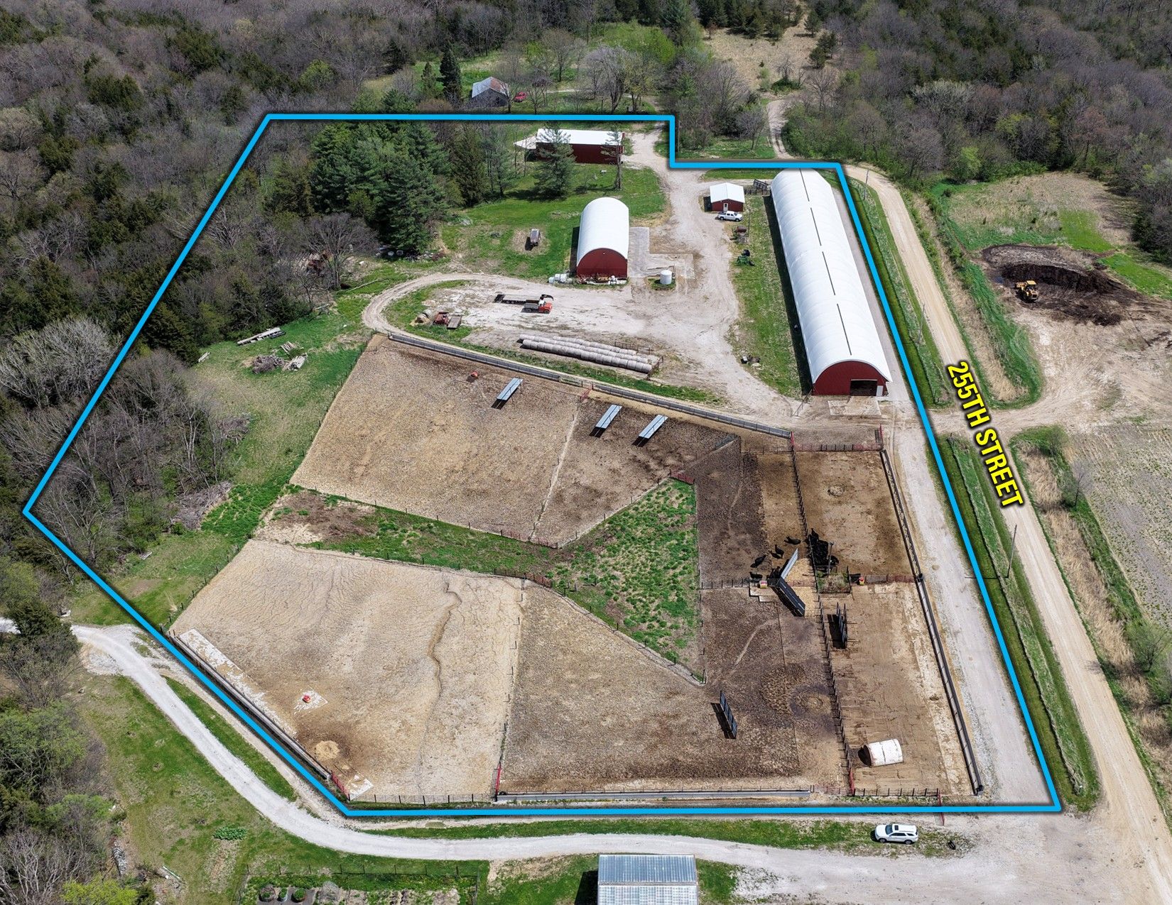 Listing Photo: Drone Outline W